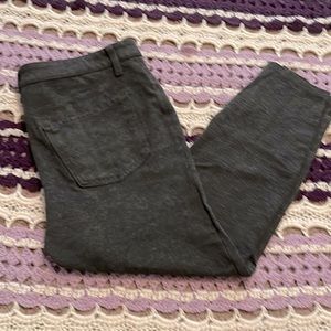 EUC Lauren Conrad size LS